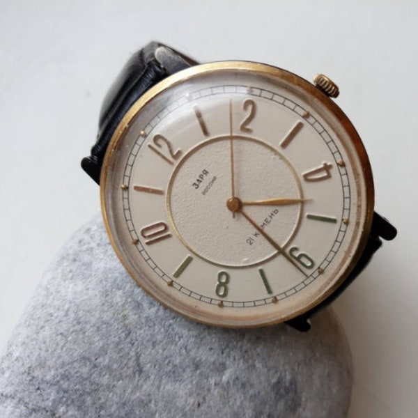 montre pour hommes vintage « ZARIA » fabriquée en URSS, montre soviétique, montre rétro, montre-bracelet, montre mécanique, montre de travail, vieille montre