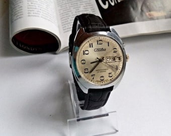 Vintage men's watch"SLAVA"made in USSR, watch soviet,Retro watch, Wrist watch,Mechanical watch,Working watch,Old watch,Russian watch