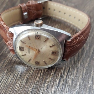 Vintage men&#39;s watch &quot;Raketa&quot; ,made in USSR, watch soviet,Retro watch, Wrist watch,Mechanical watch,Working watch,Old watch