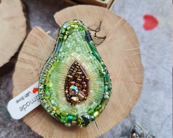 Lapel pin avocado gift beaded brooch, Fruit jewelry, father's day gift, gardener gift