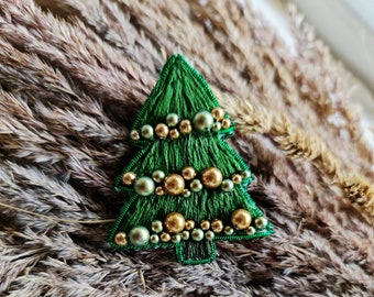 christmas tree beaded brooch, bead christmas ornament