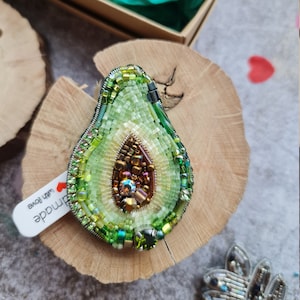 Lapel pin avocado gift beaded brooch, Fruit jewelry, father&#39;s day gift, gardener gift