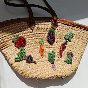 Colorful Vegetable Brooch Gift Set – Handmade Beaded Pins for Foodie Gifts, Garden Lovers & Farmers Market Style Accessories