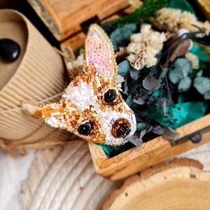 Chihuahua Custom Pet Portrait Brooch - Personalized Beaded Pet Jewelry, Memorial Gift, Unique Handmade Statement Pin for Animal Lovers
