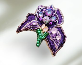 Iridescent Iris Delight Brooch | Nature Lover's Wedding Jewelry