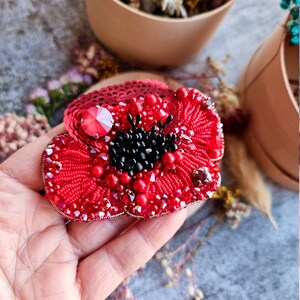 Flower Crystal pin, Poppy Beaded Jewelry, Gardening Gift image 5