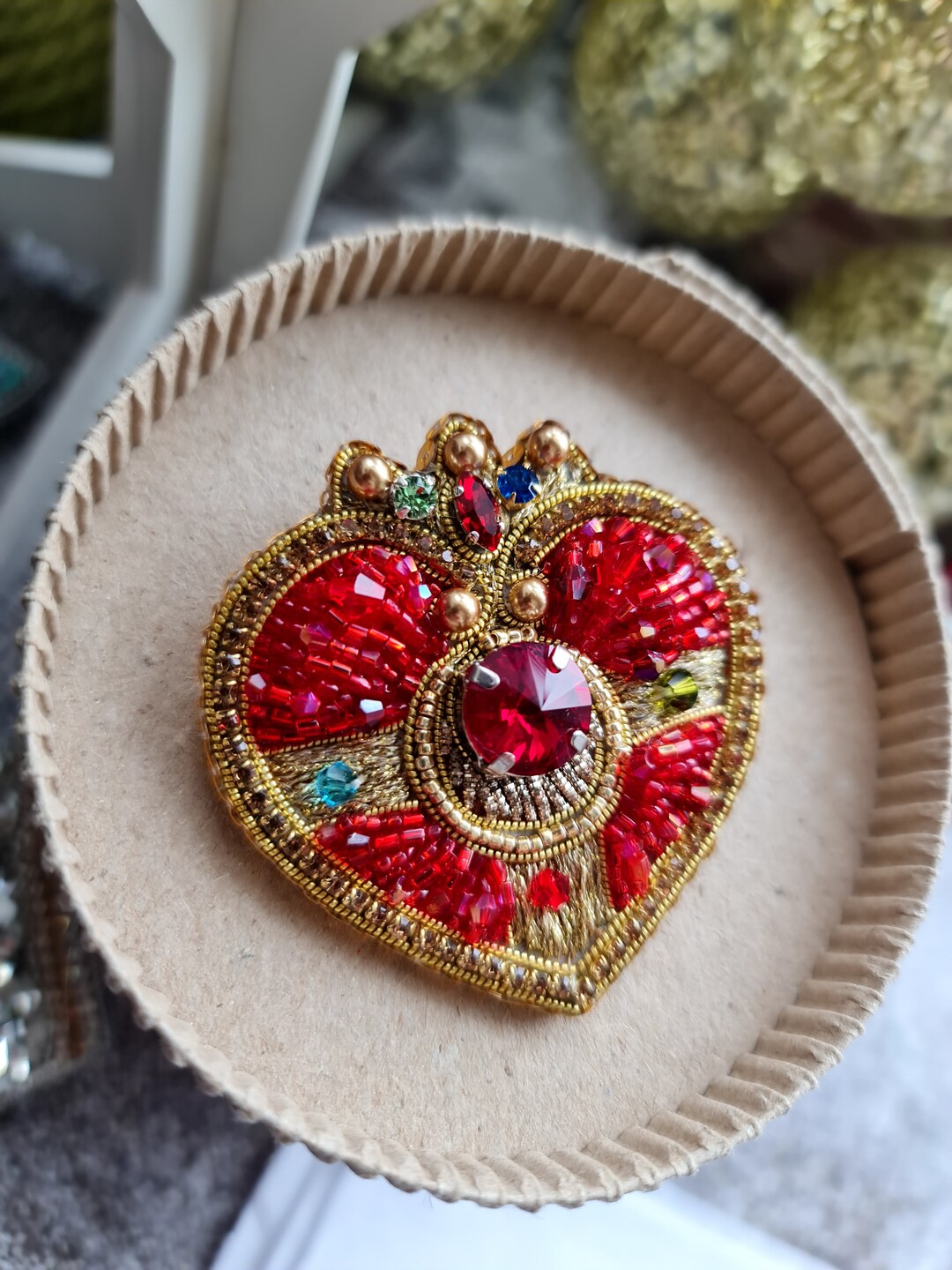 【Sinoon】 Beaded Heart Brooch Vintage Heart Brooch Signed FAF Gold Plated Open Work