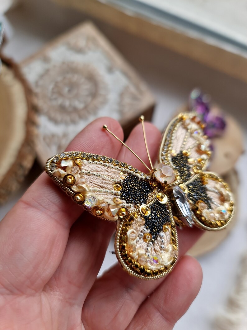 Golden Beige Butterfly Elegance Brooch Sparkling Insect Scarf Pin image 5