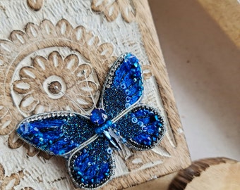 butterfly embroidery brooches for women