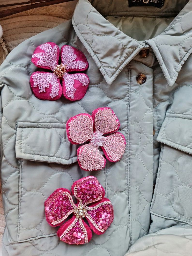 Pink Flower Beaded Brooch, Unique Gift for Her, best holiday gift, Velvet crystal flower, four leaf flower gift set of 3 flower