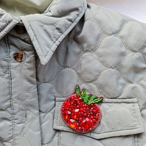 Handmade Tomato Brooch - Vegetable Jewelry for Plant Enthusiasts