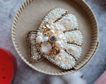 Seashell Pearl Bead Brooch - Handcrafted Beaded Jewelry