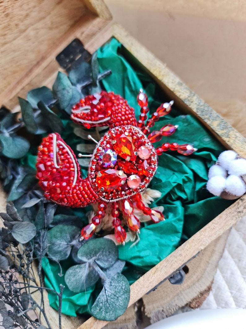 Seaside Treasures: Handmade Crab Beaded Brooch Pin Cancer Zodiac Gifts crab brooch