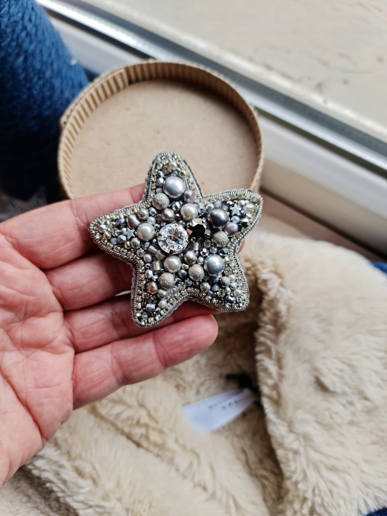 Star bead brooch, christmas pin and brooch, christmas gift for her silver star