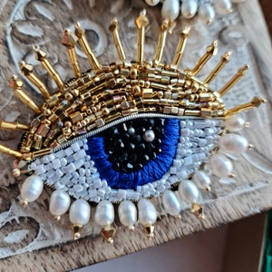 Enchanting Gaze Eye Brooch | Eye Jewelry Gift for Her | Best Friend Christmas Gift