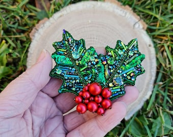 Christmas Holly berry brooch, Holly Jolly host gift, brooch green leaf