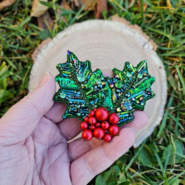 Christmas Holly berry brooch, Holly Jolly host gift, brooch green leaf