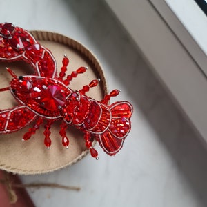 lobster brooch, ocean jewelry, embroidery art image 7