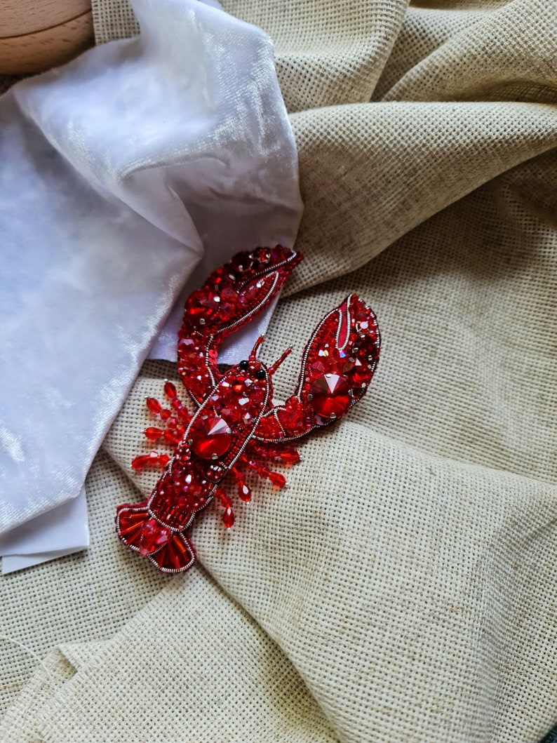 Lobster Beaded Brooch, Unique gifts for her, Beach jewelry image 6
