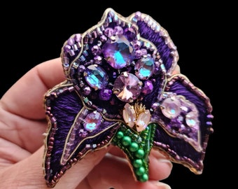 Iris flower brooch, nature lover jewelry