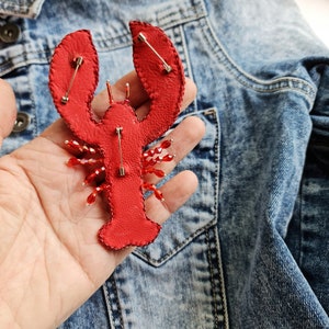 lobster brooch, ocean jewelry, embroidery art image 3
