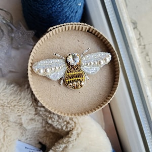 Embroidery Bee Brooch, Beaded Brooch Wasp, Insect Jewelry