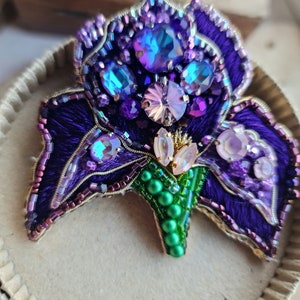 Purple iris brooch, unique gifts for her image 1