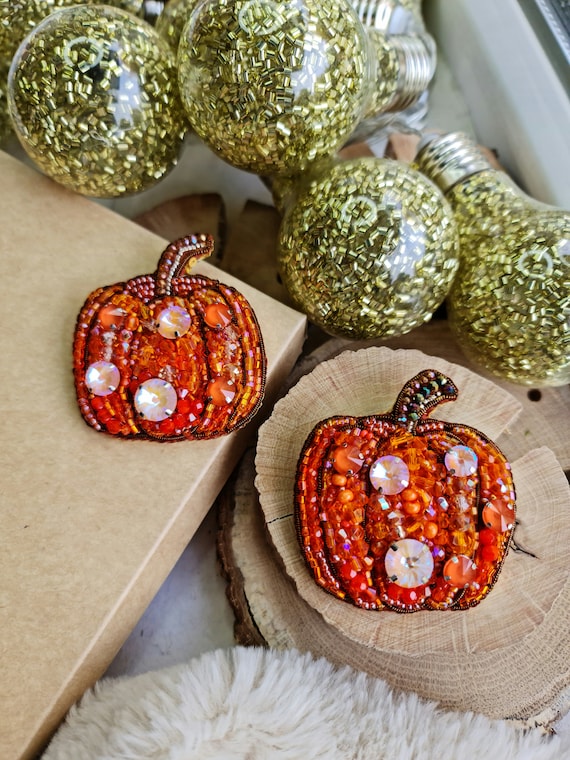Halloween brooch best sale