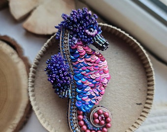 seahorse brooches for women, nature jewelry