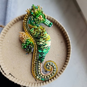 Green Seahorse brooch, Nautical brooch, Seahorse pin, Summer jewelry Green