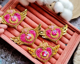 sailor moon brooch, sailor moon compact, sailor moon collar pin