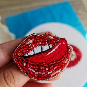 Red Lips Beaded Brooches for women