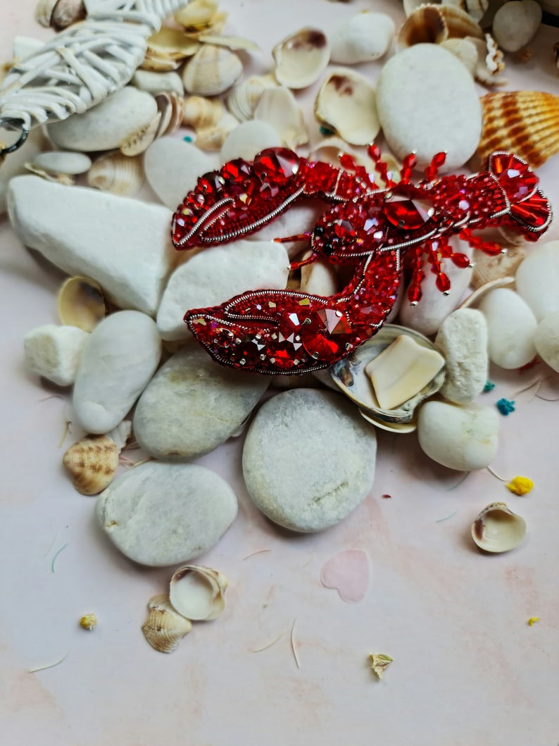 Lobster Beaded Brooch, Unique gifts for her, Beach jewelry image 8