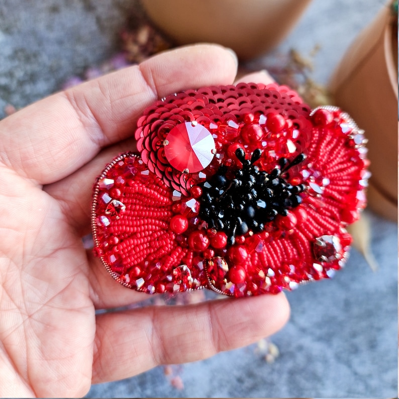 red poppy brooch, flower jewelry, image 1