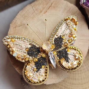 Golden Beige Butterfly Elegance Brooch Sparkling Insect Scarf Pin image 6