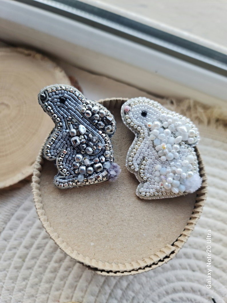 Snowy Elegance: White Bunny Brooch Cute Bunny Jewelry for Women image 10