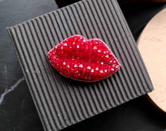 lip brooch, holiday gift for her, beaded jewelry