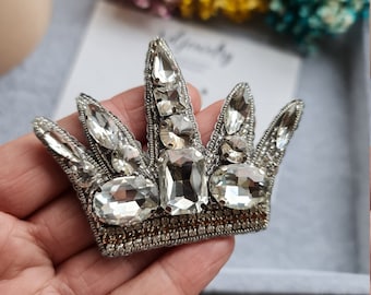 Silver crown brooch, Embroidered Jewelry, Beaded Brooch