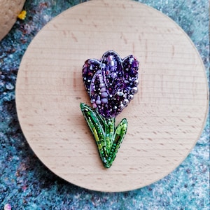 Crocus beaded brooch, Purple flower pin