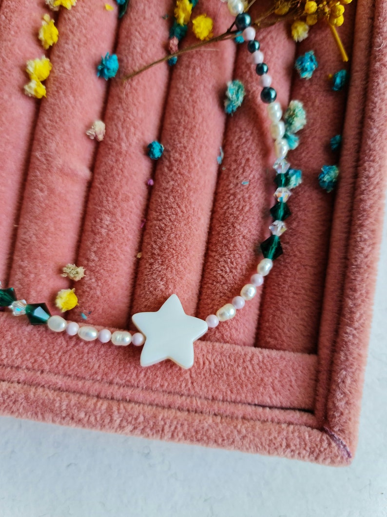Necklace with Mother Pearl Star and Braslet image 2