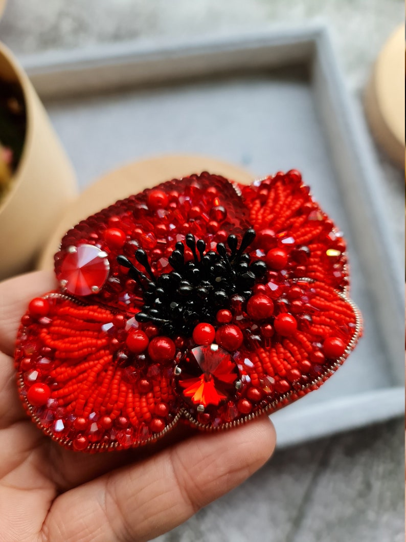 red poppy brooch, flower jewelry, image 2