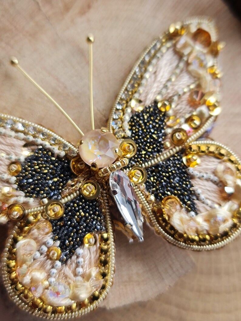 Golden Beige Butterfly Elegance Brooch Sparkling Insect Scarf Pin image 2