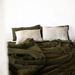 Moss Green Linen Bedding Set: Duvet Cover, Sheet & Pillowcases
