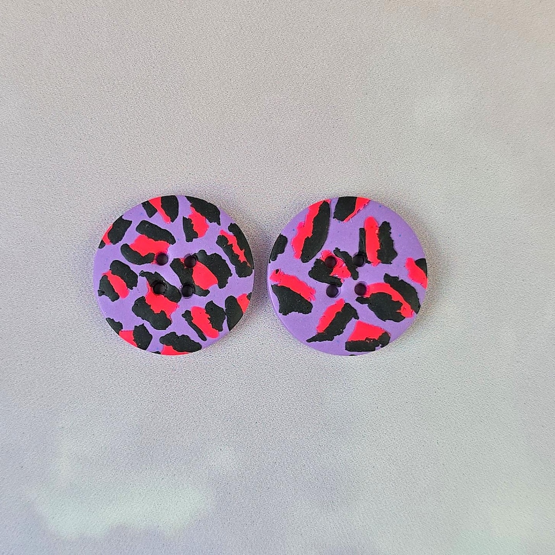 Pack of 2 Large Leopard Print Buttons, Animal Print Buttons, Purple ...