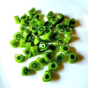 Green Heart Murrine Vitrigraph Rebanadas de vidrio fundido Rebanadas grandes estampadas 25 gramos Bullseye Projects Trinkets Sun Catchers Joyas