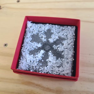 Snowflake Hanging Ornament  Cornish Fused Glass Hanging Christmas Tree Decoration In git box Home Décor, Bespoke, Unique and Gorgeous