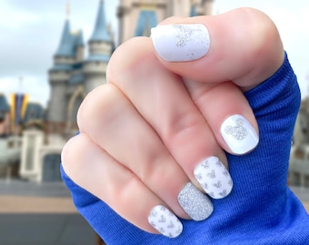 Silver Ever After Nail Wraps / Disney Nails