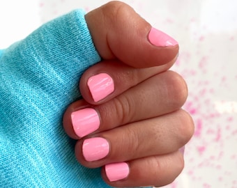 Kids Neon Pink (ages 5-10) / Pink Nail Wraps