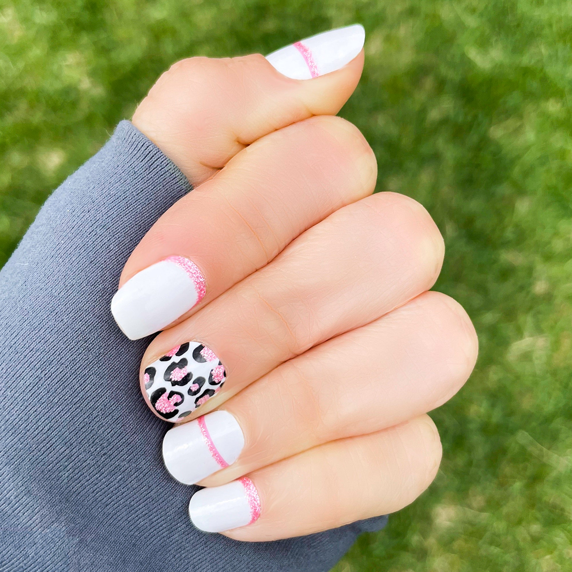 Lavish Leopard Nail Wraps / Leopard Nail Wraps / Glitter - Etsy Israel Lavish Leopard Nail Wraps / Leopard Nail Wraps / Glitter - Etsy Israel