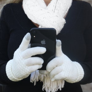 Touch Screen Gloves image 3